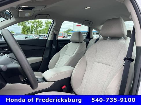 Used 2025 Honda Accord LX image 14