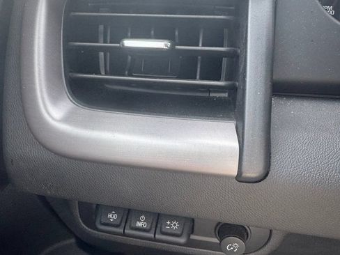 Used 2023 GMC Terrain AT4 w/ Infotainment Package II AWD/4WD image 19