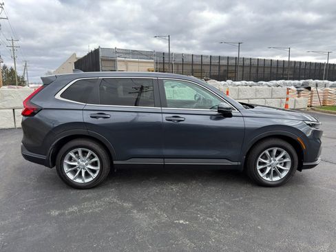Used 2024 Honda CR-V EX-L image 9