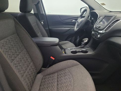 Used 2023 Chevrolet Equinox LT image 21