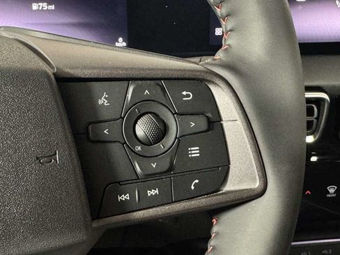 Used 2026 Nissan Sentra SR w/ Floor Mat Package FWD image 16