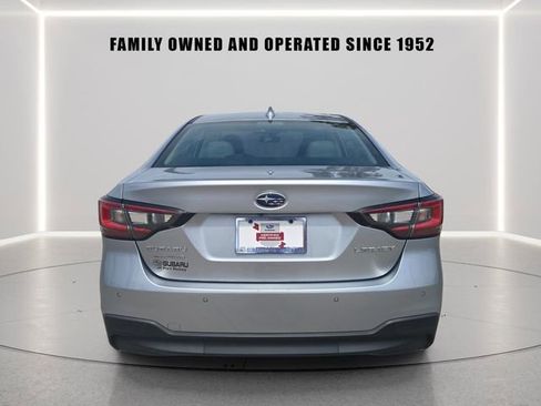 Certified 2022 Subaru Legacy Limited image 3