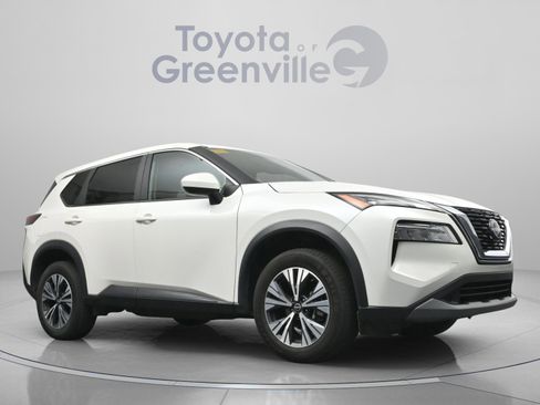 Used 2023 Nissan Rogue SV AWD/4WD image 19
