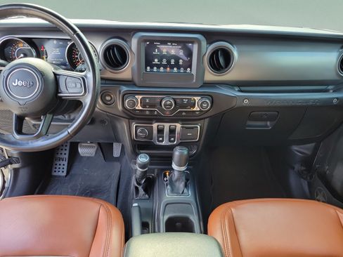 Used 2021 Jeep Wrangler Sport AWD/4WD image 8