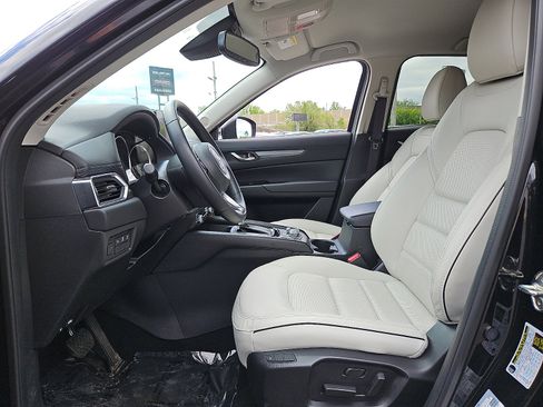 Used 2025 MAZDA CX-5 AWD 2.5 S w/ Preferred Package image 13