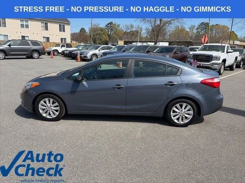 Used 2016 Kia Forte LX FWD image 29