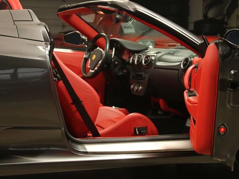 Used 2006 Ferrari F430 Spider image 60