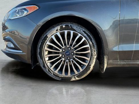 Used 2017 Ford Fusion SE w/ Fusion SE Technology Package image 67