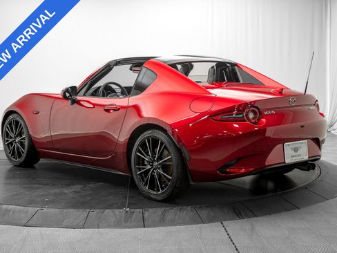 Used 2024 MAZDA MX-5 Miata RF Grand Touring RWD image 5