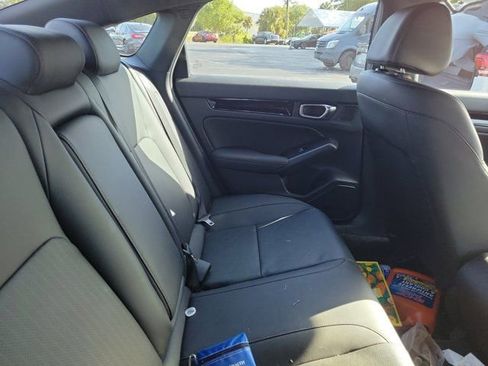 Used 2025 Honda Civic Sport Touring image 4