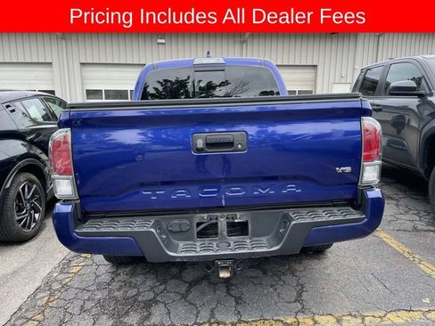Used 2023 Toyota Tacoma TRD Sport AWD/4WD image 3