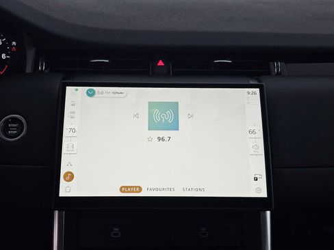 Used 2024 Land Rover Discovery Sport S image 25