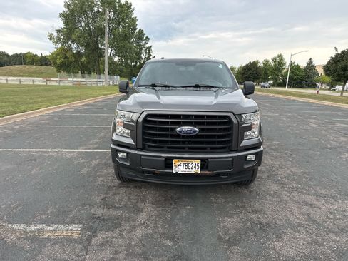 Used 2017 Ford F150 XLT w/ Equipment Group 302A Luxury AWD/4WD image 3