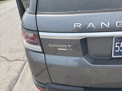 Used 2016 Land Rover Range Rover Sport HSE image 23