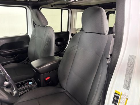Used 2020 Jeep Wrangler Unlimited Sport S image 13