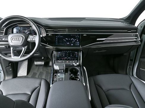 New 2026 Audi Q7 3.0T Premium image 19