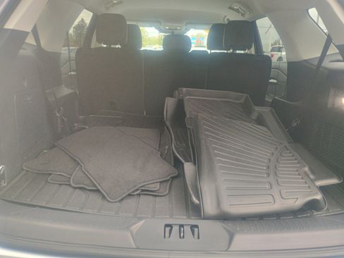 Certified 2025 Ford Explorer Active image 12