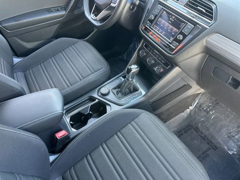 Used 2022 Volkswagen Tiguan S AWD/4WD image 15