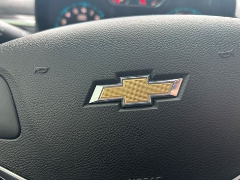 Used 2014 Chevrolet Impala LT FWD image 20