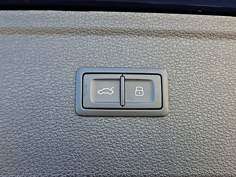 Used 2023 Audi Q5 2.0T Premium Plus image 7