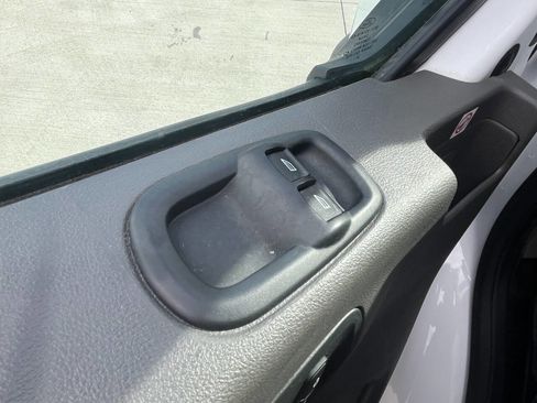 Used 2020 Ford Transit 350 DRW image 18