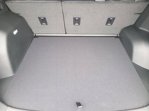 New 2026 Chevrolet Equinox RS w/ Convenience Package III FWD image 5
