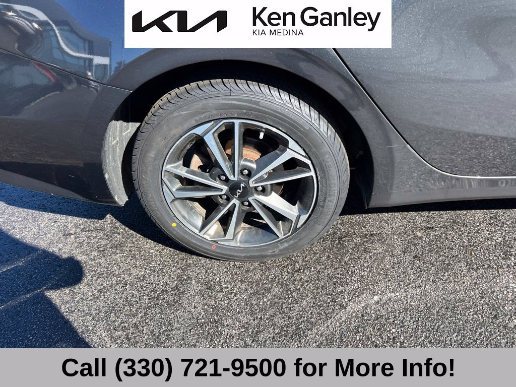 Certified 2022 Kia Forte LXS FWD image 21