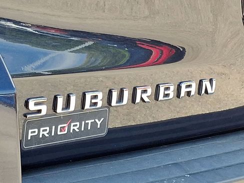 Used 2020 Chevrolet Suburban LS AWD/4WD image 35