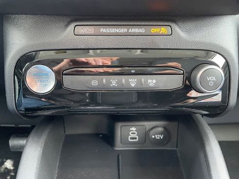 New 2026 Ford Escape SE image 20