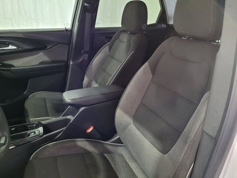 Used 2021 Chevrolet TrailBlazer LT w/ Convenience Package image 28