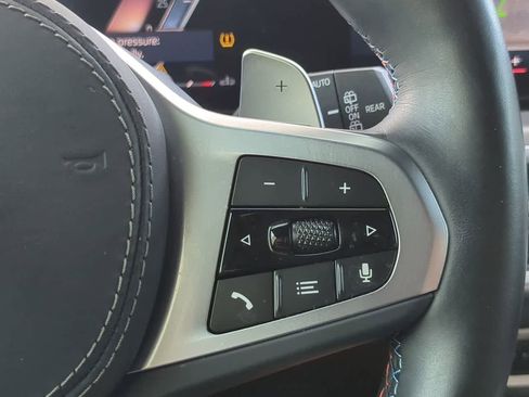 Used 2023 BMW X7 M60i w/ M Sport Professional Package image 26