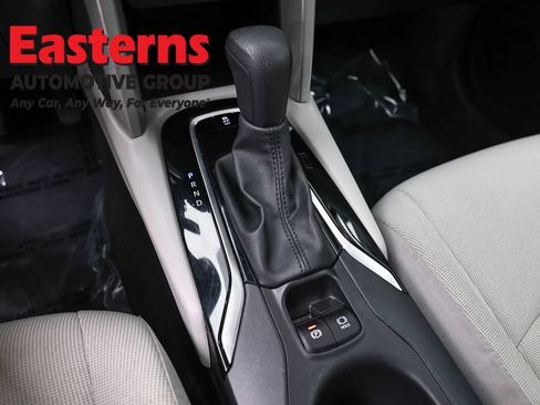 Used 2024 Toyota Corolla Cross L AWD/4WD image 12