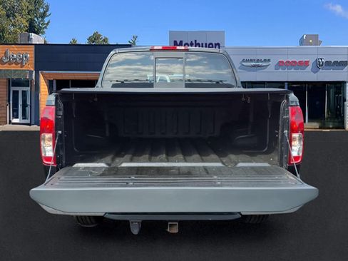 Used 2021 Nissan Frontier SV AWD/4WD image 6