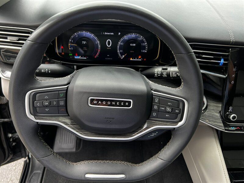 Used 2022 Jeep Wagoneer Series II w/ Premium Group I AWD/4WD image 34