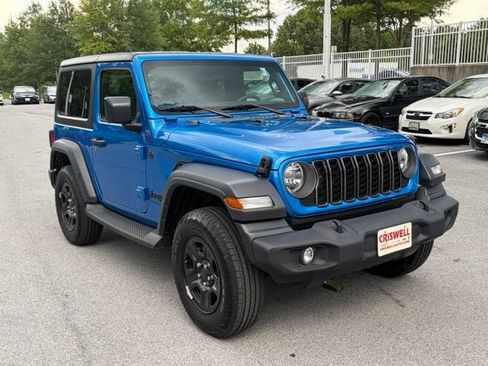 Used 2024 Jeep Wrangler Sport AWD/4WD image 2