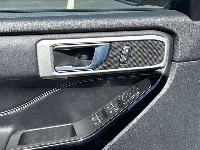 Used 2022 Ford Explorer ST w/ ST Street Pack AWD/4WD image 21