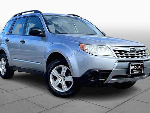 Used 2012 Subaru Forester 2.5X w/ Alloy Wheel Pkg image 2