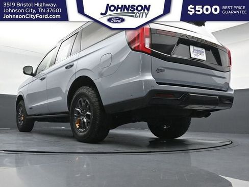 Certified 2025 Ford Expedition Tremor AWD/4WD image 32