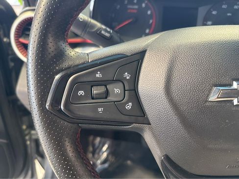 Used 2024 Chevrolet Trax RS w/ Driver Confidence Package FWD image 19