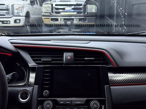 Used 2021 Honda Civic Type R image 23