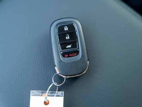 Used 2025 Honda CR-V LX image 29