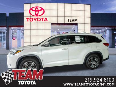 Used 2017 Toyota Highlander Limited Platinum