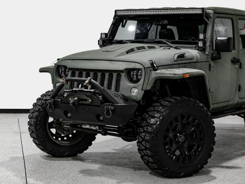 Used 2017 Jeep Wrangler Unlimited Sport w/ Quick Order Package 24S AWD/4WD image 10