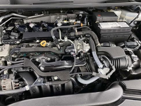 Used 2024 Toyota Corolla LE image 29