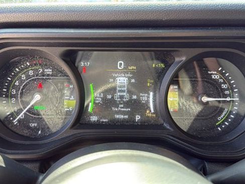 Certified 2025 Jeep Wrangler Unlimited Sport S 4xe AWD/4WD image 17