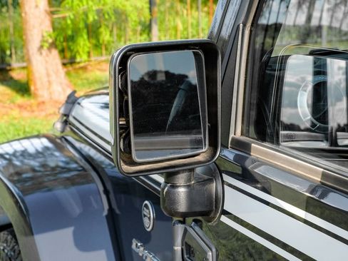 Used 2017 Jeep Wrangler Unlimited Sahara w/ Quick Order Package 24E Chief AWD/4WD image 41