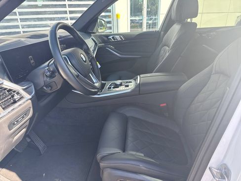 Used 2026 BMW X5 xDrive40i w/ Climate Comfort Package AWD/4WD image 9
