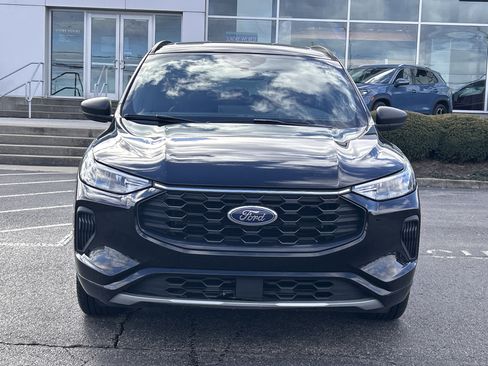 Used 2023 Ford Escape ST-Line w/ Tech Pack #1 image 2
