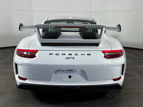 Certified 2018 Porsche 911 GT3 image 6