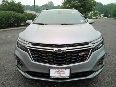 Used 2023 Chevrolet Equinox RS AWD/4WD image 3